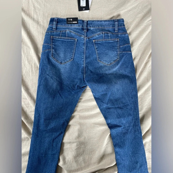 Fashion Nova Party Monster Booty Lifter Skinny Jeans - Picture 7 of 8